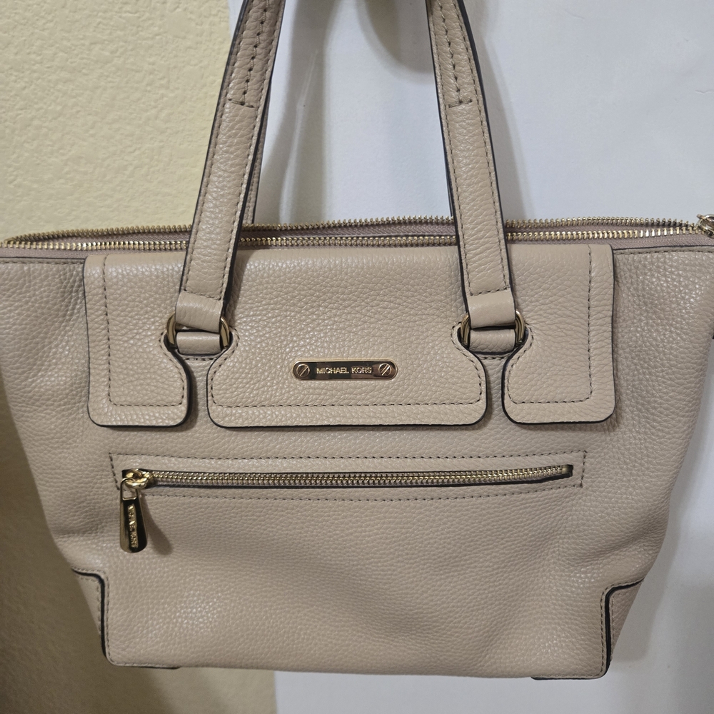Michael Kors Beige Logo-Print Interior Organizer Bag
